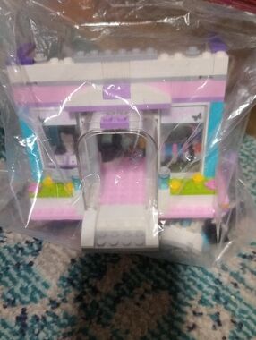 LEGO Friends Butterfly Beauty Shop 3187 Retired 2012